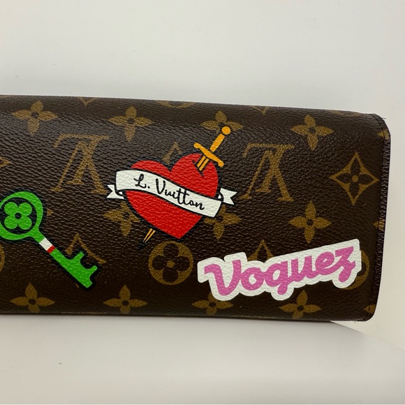 Louis Vuitton Brown Monogram Wallet with Unique Flair - Picture 2 of 7